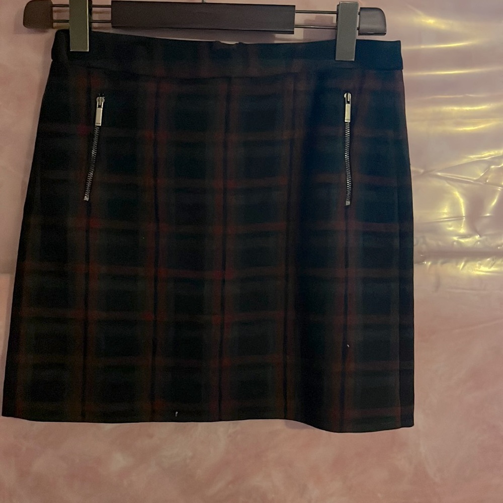 A beautiful mini skirt, MEXX